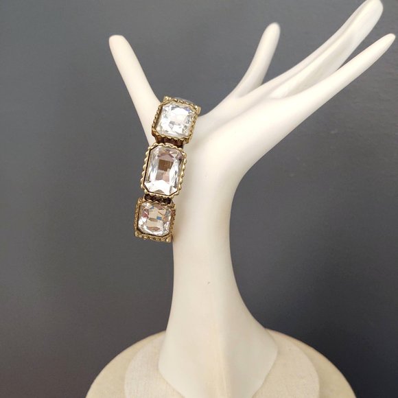 Gold and clear glass cuff - Picture 2 of 13